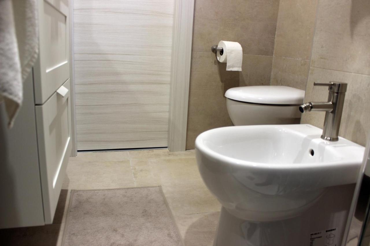 Lalla Home Bari Bagian luar foto