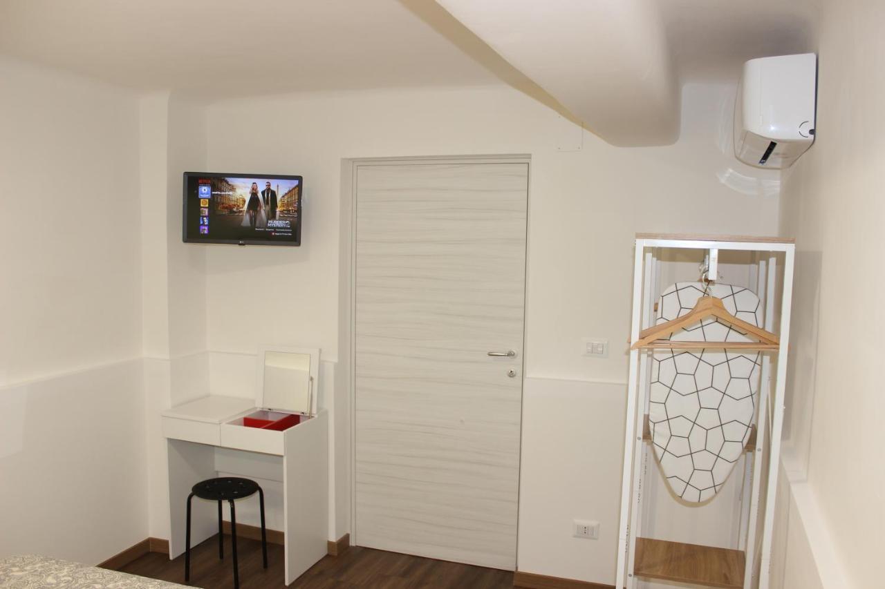 Lalla Home Bari Bagian luar foto