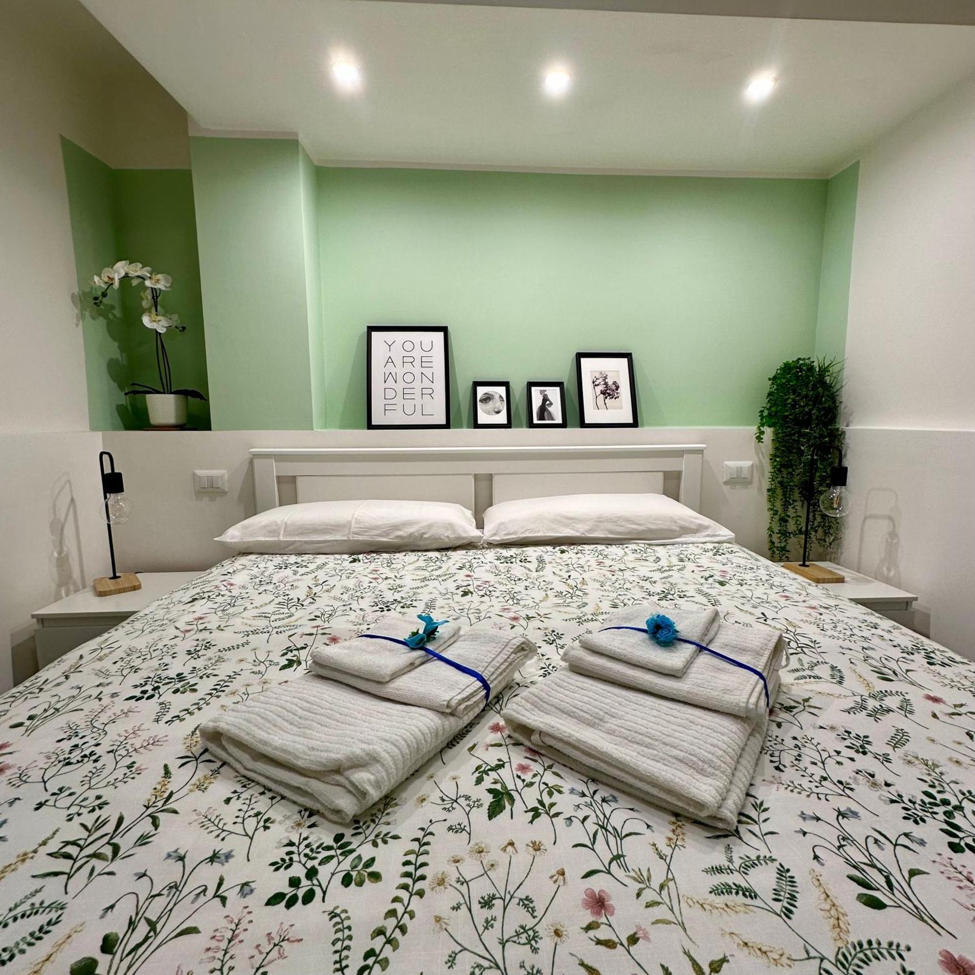 Lalla Home Bari Bagian luar foto